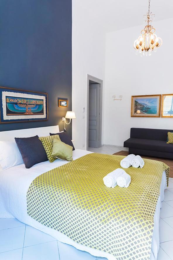 نابولي La Casa Napoletana - Ls Accommodations المظهر الخارجي الصورة