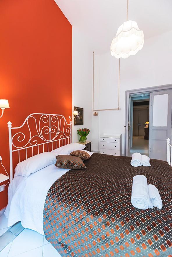 نابولي La Casa Napoletana - Ls Accommodations المظهر الخارجي الصورة