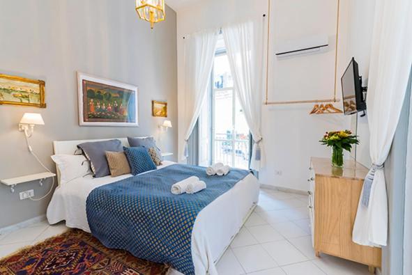 نابولي La Casa Napoletana - Ls Accommodations المظهر الخارجي الصورة