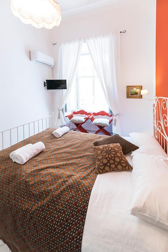 نابولي La Casa Napoletana - Ls Accommodations المظهر الخارجي الصورة